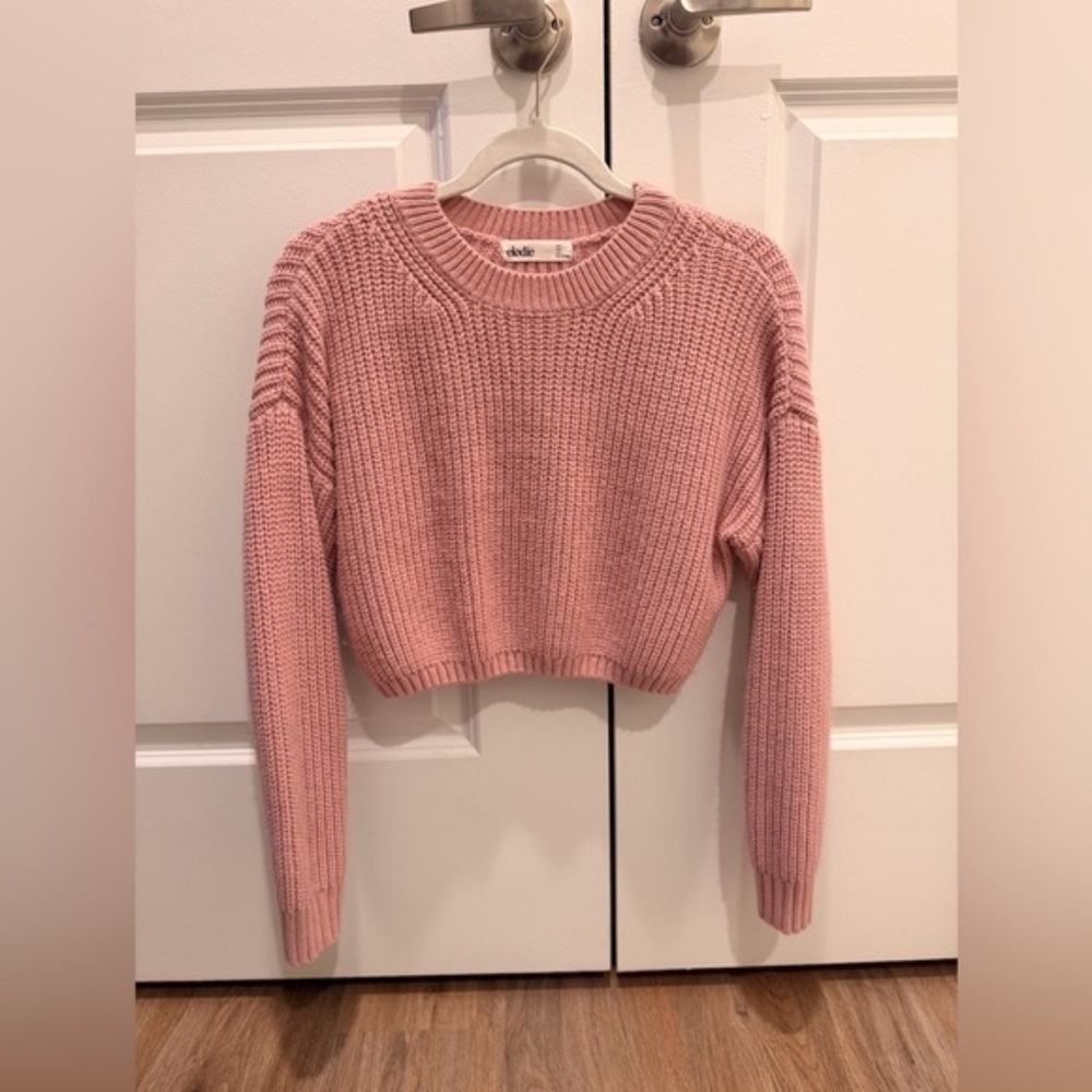 Crop pullover Knit Sweater